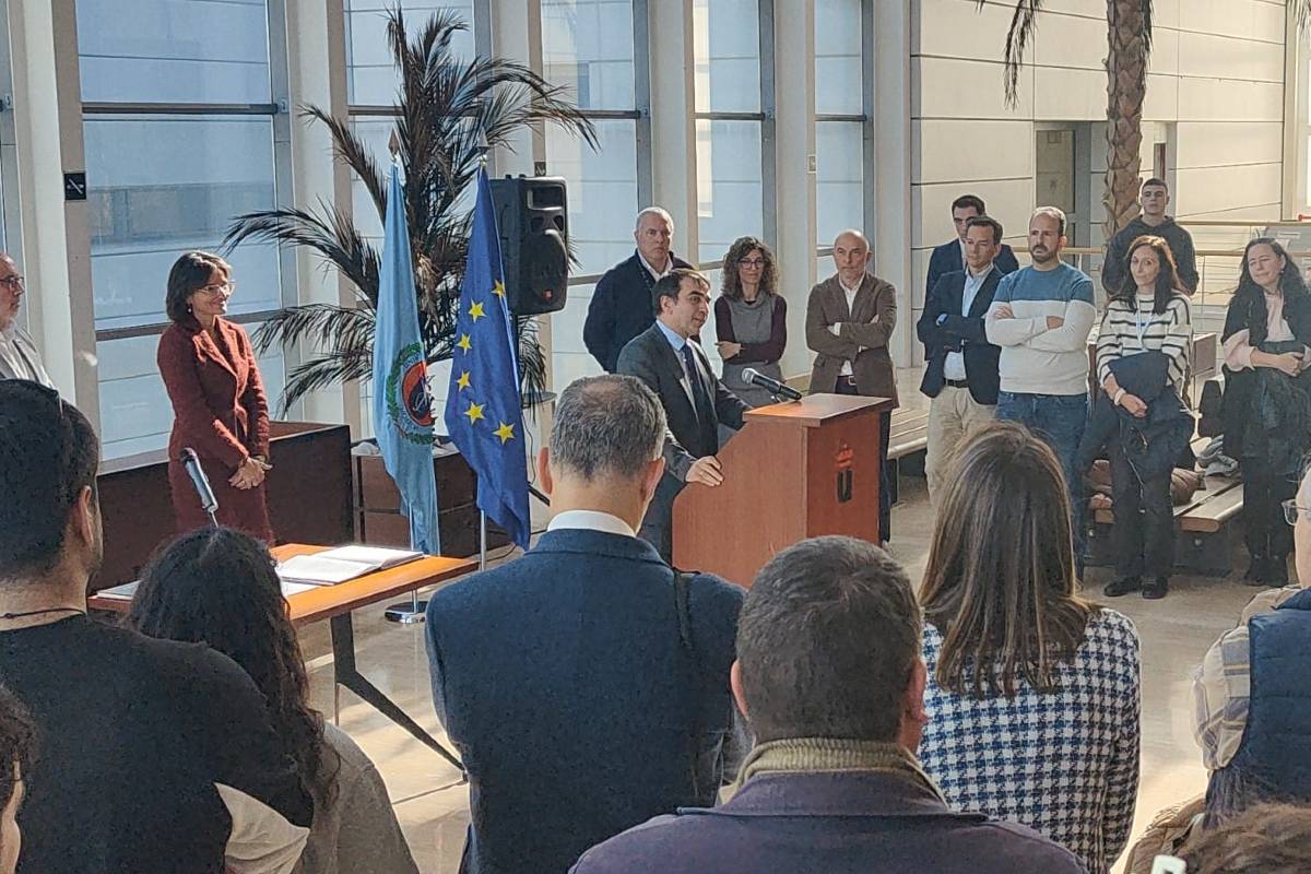 RectorTomaPosesionEIF