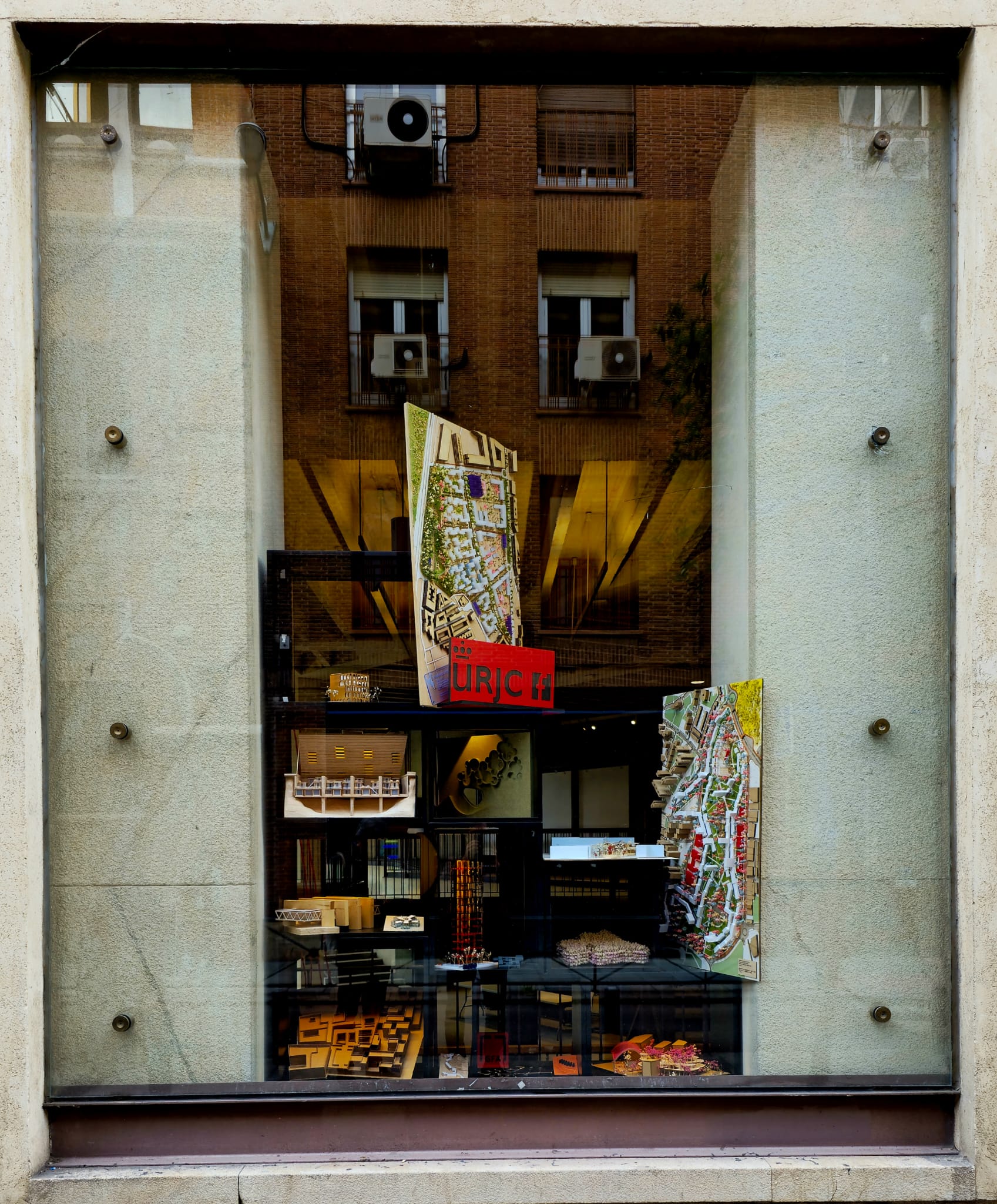 EXPO MAQUETAS COAM 25 5